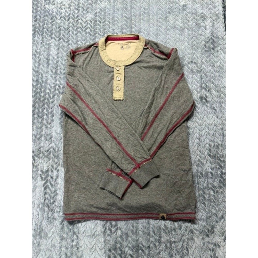 Legendary Whitetails Mens  Long Sleeve Henley Shirt Red Contrast Stitch MD 0590
